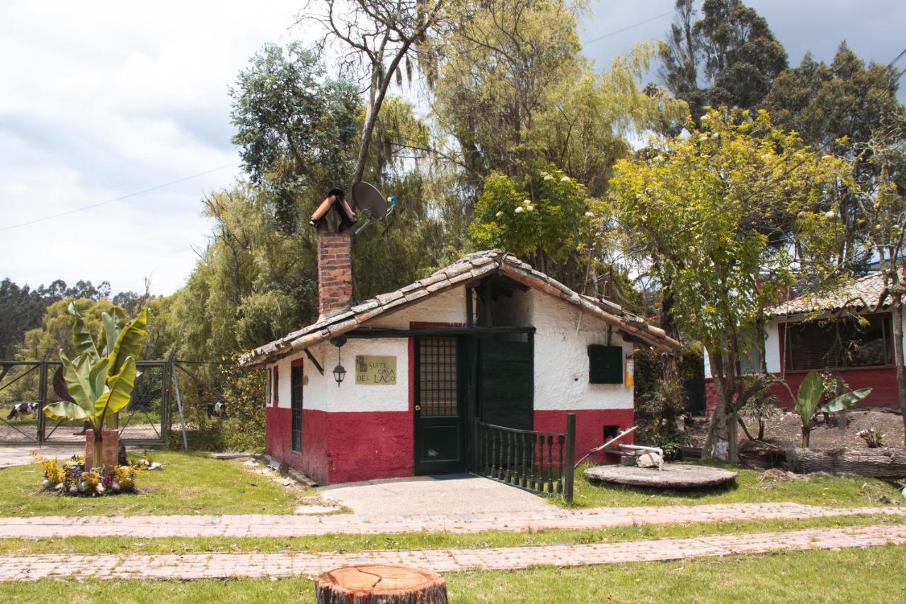 Hotel Y Centro De Convenciones Pueblito De Yerbabuena Paraiso Natural Chia Luaran gambar